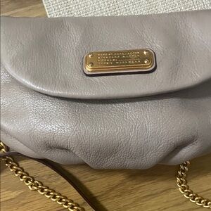 Marc Jacobs Taupe Leather Shoulder Bag with Gold Chain